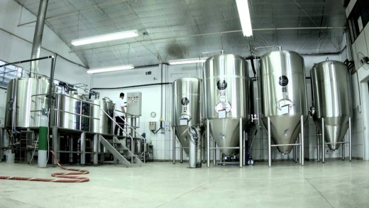 JWT cria cerveja artesanal para brindar os 150 anos de fundação global e os 85 anos da agência no Brasil, confira!