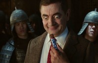 Mr. Bean na nova campanha de Snickers criada pela AMVBBDO