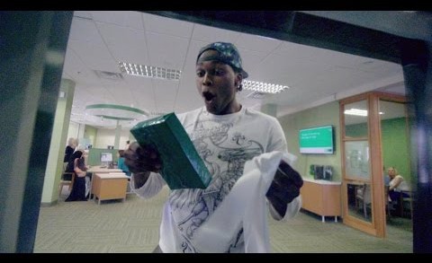 O Banco TD Canada Trust encontrou um jeito inusitado de agradecer a seus clientes pela fidelidade