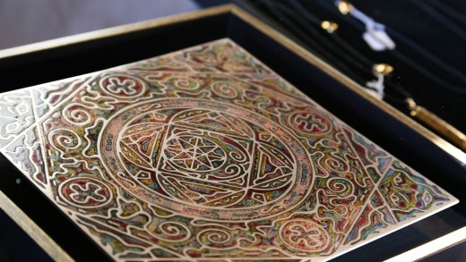 A arte de esmaltar sobre o cobre