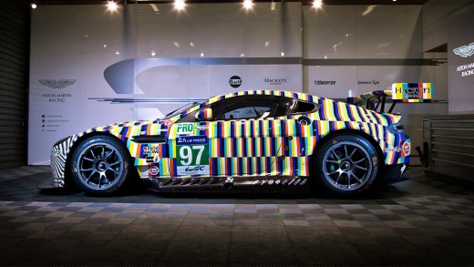 Parado em movimento: Aston Martin, Rehberger e ilusão de ótica