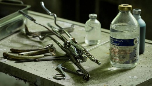 Fotógrafo registra manicômios abandonados