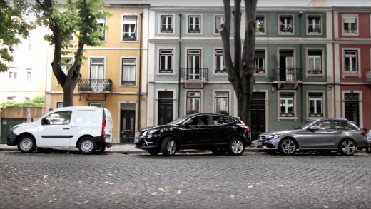 Smart encolhe carros para você estacionar melhor